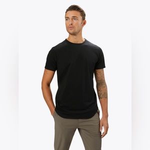 Cuts AO Elongated Tee